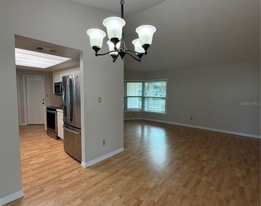 3727 Dunwich Avenue - Photo Thumbnail 11
