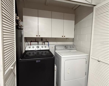 3727 Dunwich Avenue - Photo Thumbnail 42