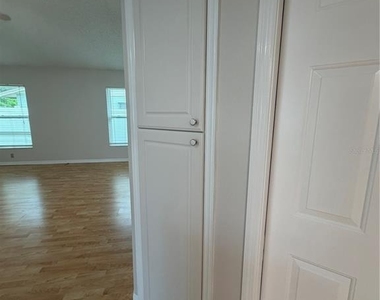 3727 Dunwich Avenue - Photo Thumbnail 12