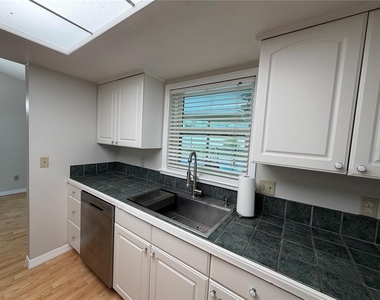3727 Dunwich Avenue - Photo Thumbnail 6
