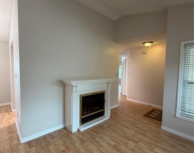 3727 Dunwich Avenue - Photo Thumbnail 3