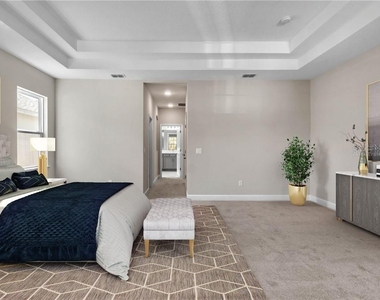 913 Talon Place - Photo Thumbnail 3