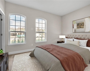 913 Talon Place - Photo Thumbnail 5