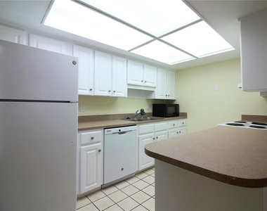 4231 Oak Loop - Photo Thumbnail 15