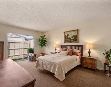 4231 Oak Loop - Photo Thumbnail 15