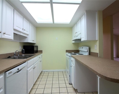 4231 Oak Loop - Photo Thumbnail 13