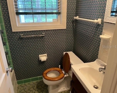 1628 Nw 6th Avenue - Photo Thumbnail 10