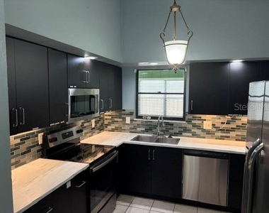 3514 Nw 110th Terrace - Photo Thumbnail 2
