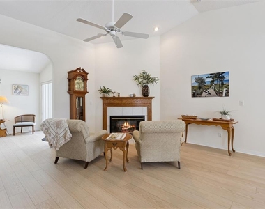 5811 Princess Caroline Place - Photo Thumbnail 7