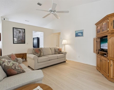 5811 Princess Caroline Place - Photo Thumbnail 10