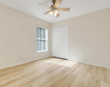12900 Cloverdale Lane - Photo Thumbnail 22