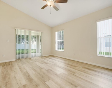 12900 Cloverdale Lane - Photo Thumbnail 14