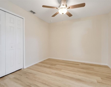 12900 Cloverdale Lane - Photo Thumbnail 25