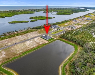 29 Coronado Road - Photo Thumbnail 15