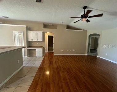 31 Rymer Lane - Photo Thumbnail 13