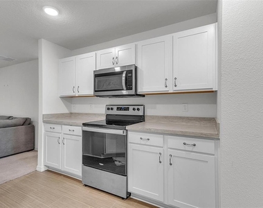 159 Persimmon Drive - Photo Thumbnail 11