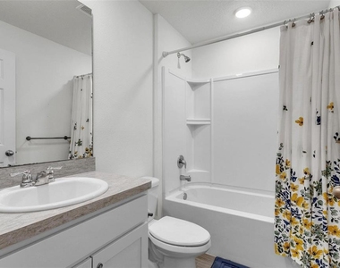 159 Persimmon Drive - Photo Thumbnail 23