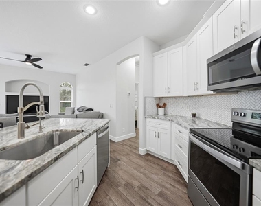 2880 Vogler Lane - Photo Thumbnail 8