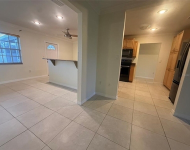 440 W Tarpon Boulevard Nw - Photo Thumbnail 9