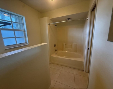 440 W Tarpon Boulevard Nw - Photo Thumbnail 26
