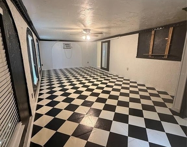 440 W Tarpon Boulevard Nw - Photo Thumbnail 39