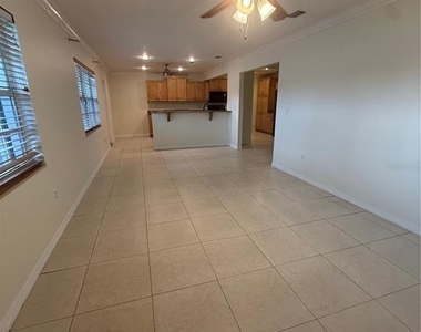 440 W Tarpon Boulevard Nw - Photo Thumbnail 5