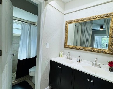 6511 Jarvis Road - Photo Thumbnail 10