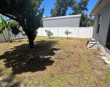 5119 Rilma Avenue - Photo Thumbnail 21