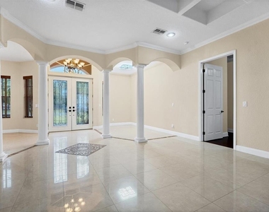 2780 Bethel Court S - Photo Thumbnail 3