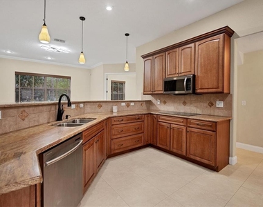 2780 Bethel Court S - Photo Thumbnail 7