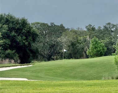 19227 Scallop Loop - Photo Thumbnail 9
