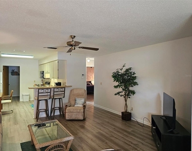 4132 66th Street Circle W - Photo Thumbnail 7