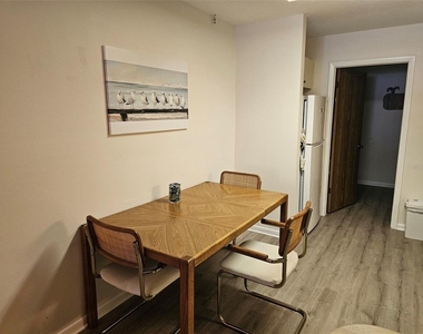 4132 66th Street Circle W - Photo Thumbnail 12