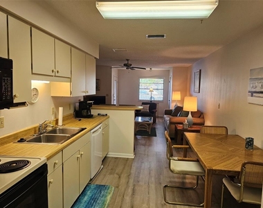 4132 66th Street Circle W - Photo Thumbnail 13
