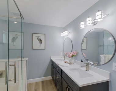 401 N Shore Drive - Photo Thumbnail 19
