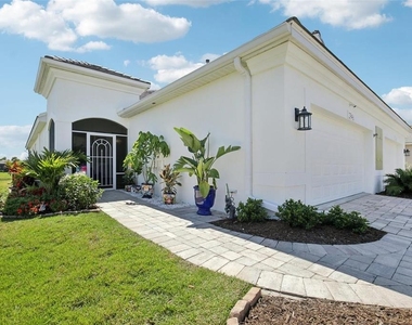 2946 Trustee Avenue - Photo Thumbnail 16