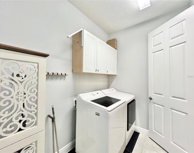 2946 Trustee Avenue - Photo Thumbnail 14