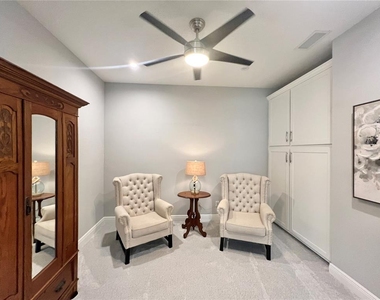 2946 Trustee Avenue - Photo Thumbnail 24