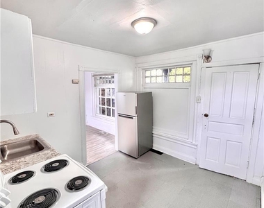 1412 Early Street - Photo Thumbnail 10