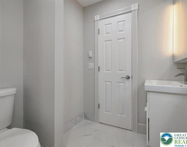 400 Cedar Drive - Photo Thumbnail 29