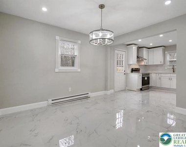 400 Cedar Drive - Photo Thumbnail 17