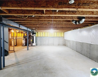 1816 Emerald Drive - Photo Thumbnail 45