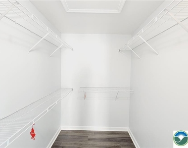 1816 Emerald Drive - Photo Thumbnail 30