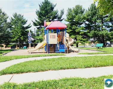 1816 Emerald Drive - Photo Thumbnail 7