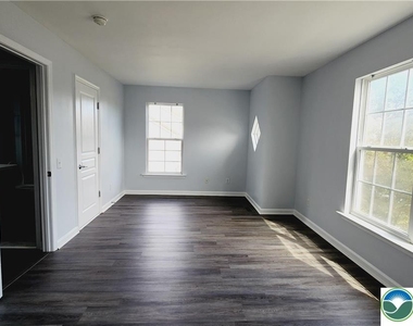 1816 Emerald Drive - Photo Thumbnail 37