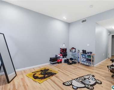 623 Walnut Avenue - Photo Thumbnail 11