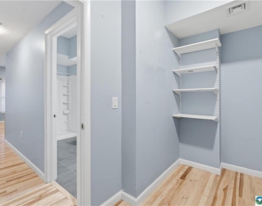 623 Walnut Avenue - Photo Thumbnail 13