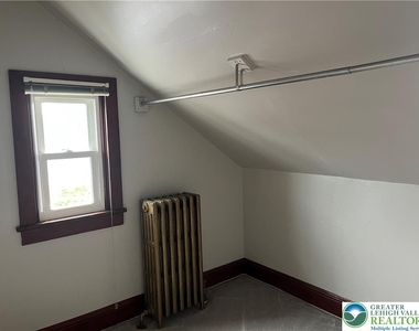 543 W Emaus Avenue - Photo Thumbnail 24