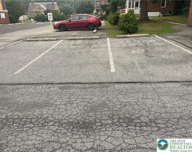 543 W Emaus Avenue - Photo Thumbnail 58