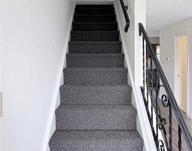 1217 Nelson Street - Photo Thumbnail 11